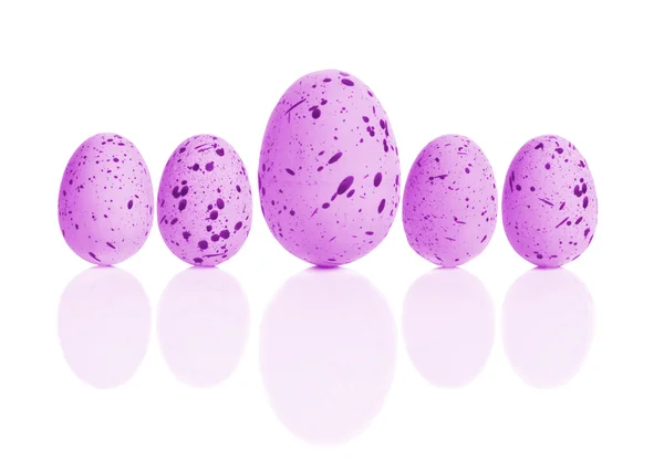 Пасхальный ряд яиц — стоковое фото