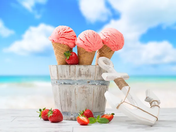 Ice Creams On Vacation — Stock Photo, Image