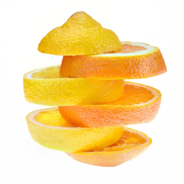Zitronen- und Orangenscheiben — Stockfoto