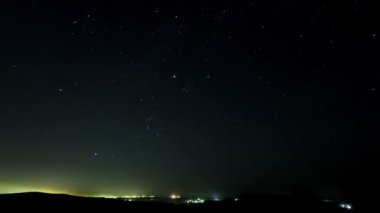 yıldız üzerinden banliyösü. Timelapse.
