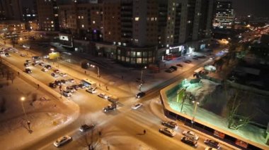gece Kavşağı.