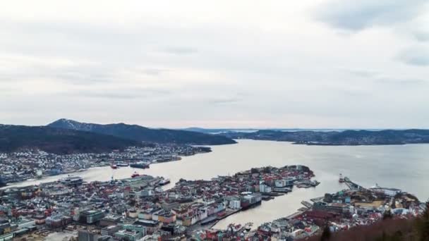 Solnedgång över fjordarna. bergen, Norge. Timelapse — Stockvideo