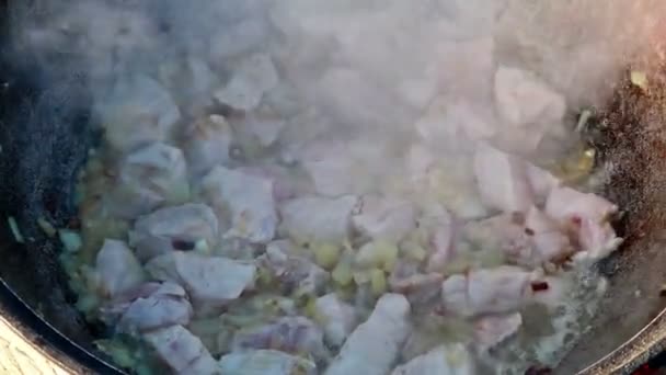 烹饪抓饭 — 图库视频影像