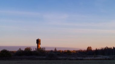 Şafak sonbahar manzara üzerinde. zaman atlamalı