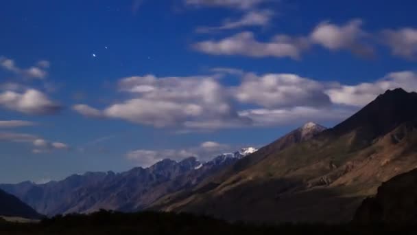 Moonlit night in the mountains. Time Lapse — Stock Video