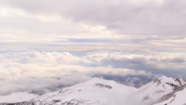 Vilande kratern av etna — Stockvideo