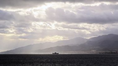 messina Boğazı gemi. İtalya