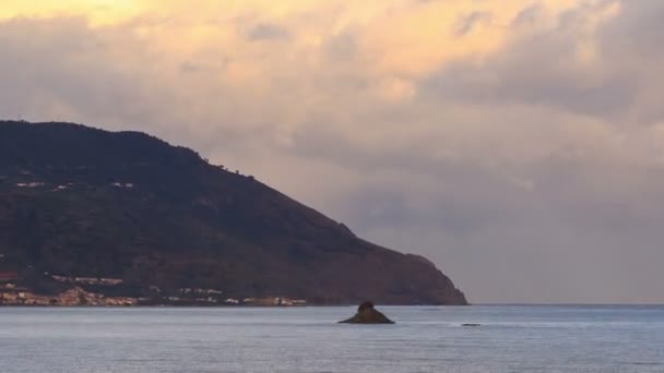 Ακρωτήριο. ακτή της Σικελίας — Αρχείο Βίντεο