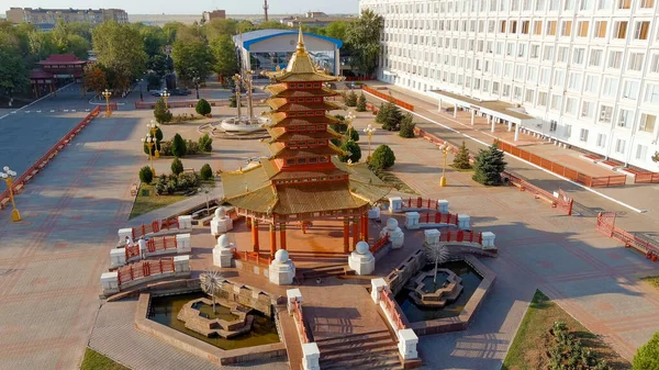 Elista Rusya Ağustos 2021 Yedi Günün Pagoda Lenin Meydanı Nda — Stok fotoğraf