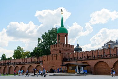 Tula, Rusya - 22 Ağustos 2020: Odoevsky Kapısı Kulesi. Tula Kremlin
