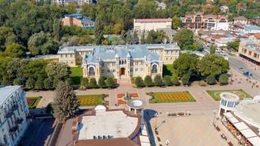 Kislovodsk, Rusya - 30 Ağustos 2021: Ana Narzan Hamamları, Kislovodsk. Kurortny Bulvarı, Hava Manzarası  