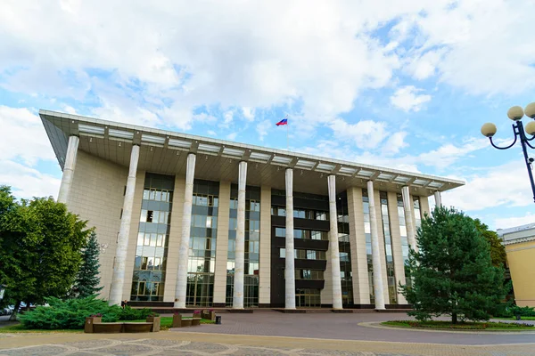 Krasnodar Ρωσία Αυγούστου 2020 Περιφερειακό Δικαστήριο Krasnodar Πλατεία Πούσκιν — Φωτογραφία Αρχείου