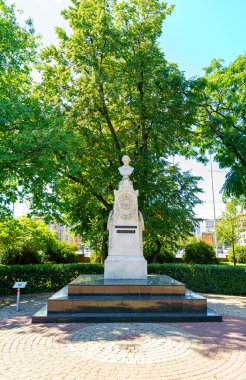 Voronezh, Rusya - 23 Ağustos 2020: A.V. Anıtı Koltsov. Koltsovsky Meydanı - Kültür ve Eğlence Parkı