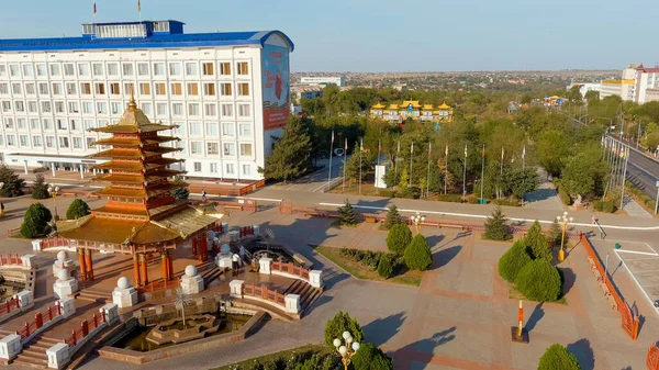 Elista Rusland Augustus 2021 Pagoda Van Zeven Dagen Gouden Poort — Stockfoto