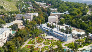 Pyatigorsk, Rusya. Lermontov Galerisi ve Park Çiçek Bahçesi, Hava Görüntüsü  