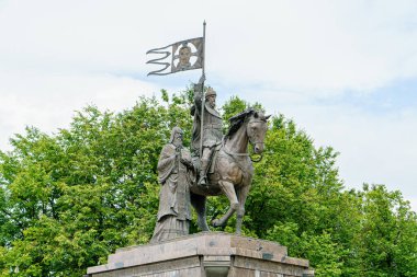 Vladimir, Rusya - 10 Ağustos 2020: Vladimir topraklarının azizleri anıtı