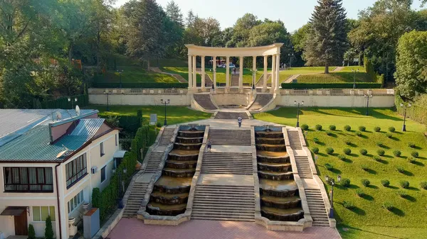 Kislovodsk Rusia Escalera Cascada Mañana Clara Soleada Verano Vista Aérea — Foto de Stock