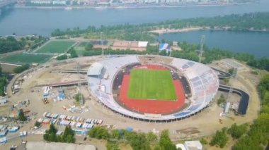 Spor tesisi. Merkezi stadyum adını Lenin Komsomol 'dan almıştır. Rusya, Krasnoyarsk. 4K