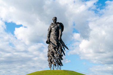 Rzhev, Rusya - 19 Ağustos 2020: Rzhev Anıtı Sovyet Askerine