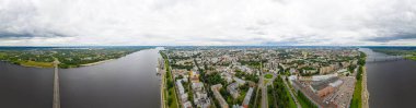 Yaroslavl, Rusya. Volzhskaya seti. Ekim köprüsü. Hava görüntüsü. Panorama 360