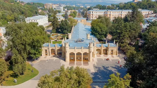 Kislovodsk Rusya Narzan Galerisi Xix Yüzyılının Mimari Bir Anıtı Havadan — Stok fotoğraf