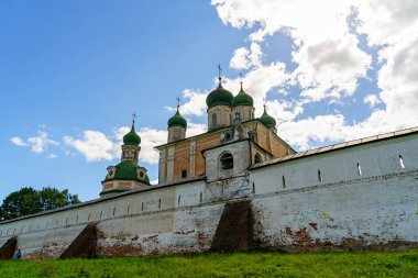 Pereslavl-Zalessky, Rusya. Kutsal Bakire Meryem 'in Varsayımı Katedrali. Çan kulesi. Goritsky Varsayım Manastırı