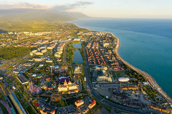 Sotschi Russland Stadtstrand Olympiastrand Siedlung Sirius Territory Luftaufnahme Sonnenuntergang — Stockfoto