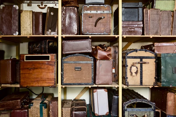 Skládaný kufry — Stock fotografie
