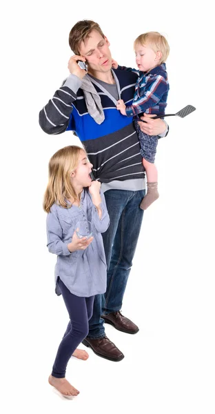 Werken vader moetend babysit — Stockfoto