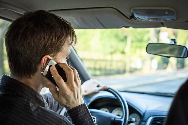 Calling in the car — Stock Photo, Image