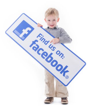 küçük çocuk Facebook üye holding