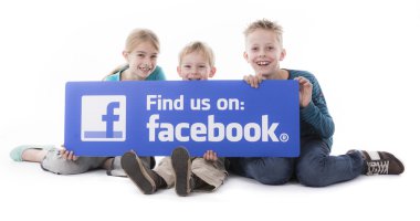 Facebook bizim gibi tutan çocuklar kayıt