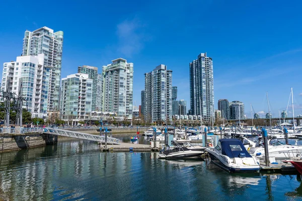 Vancouver City Canada April 2021 Yaletown Dock Marina Downtown Apartment — 图库照片