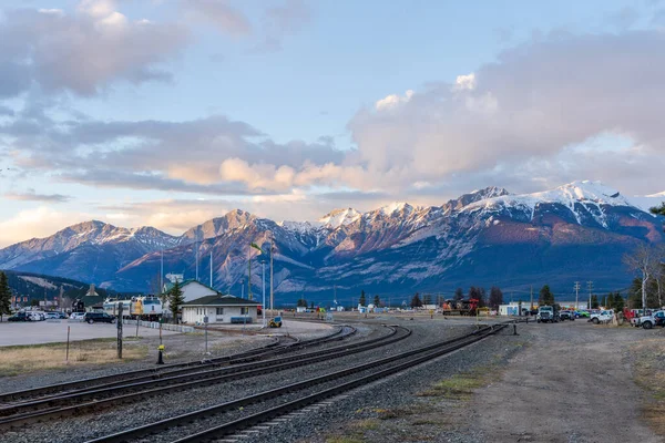 Jasper Alberta Kanada Mayıs 2021 Rail Jasper Istasyonu Jasper Ulusal — Stok fotoğraf