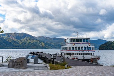 Aomori, Japonya - 16 Ekim 2019 Towada Gölü 1. Towada hachimantai Ulusal Parkı