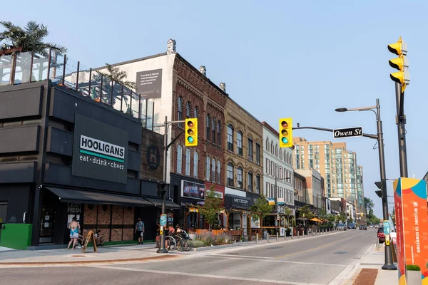 Barrie Ontario Kanada Temmuz 2021 Dunlop Caddesi Ndeki Heritage Modern — Stok fotoğraf