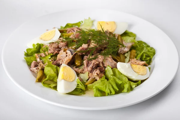 Insalata con merluzzo bianco — Foto Stock