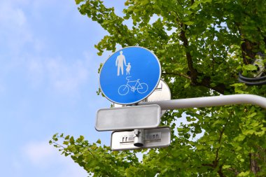 footway bisiklet yolu