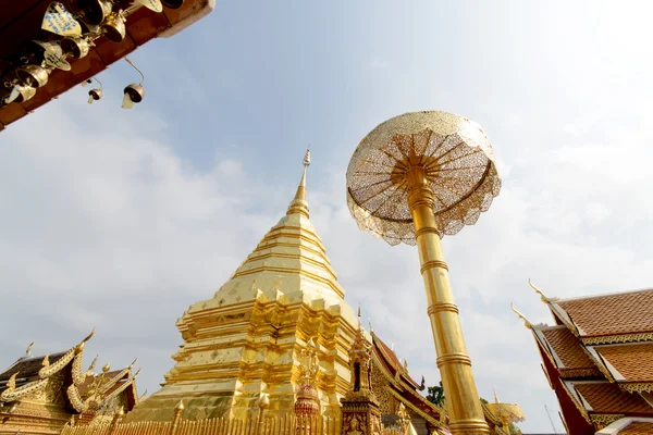 Pagoda chrámu doisuthep v Thajsku chijského mai — Stock fotografie