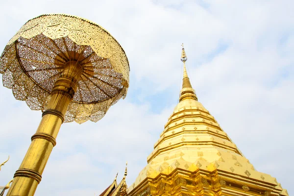 Pagoda chrámu doisuthep v chiang mai, Thajsko — Stock fotografie