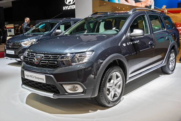 Dacia Logan Mcv Stepway Car Showcased Paris Motor Show Paris — 스톡 사진