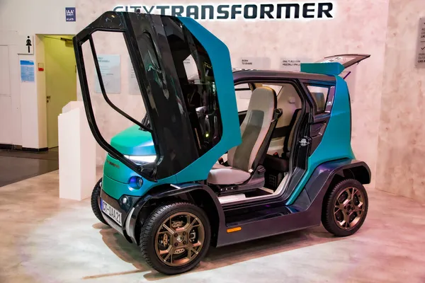 City Transformer Elektrisk Hopfällbar Bil Visas Iaa Mobility 2021 Motorutställning — Stockfoto