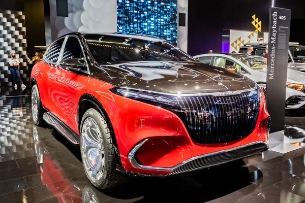 Mercedes Maybach Eqs Suv Concept Car Exhibido Salón Del Automóvil — Foto de Stock