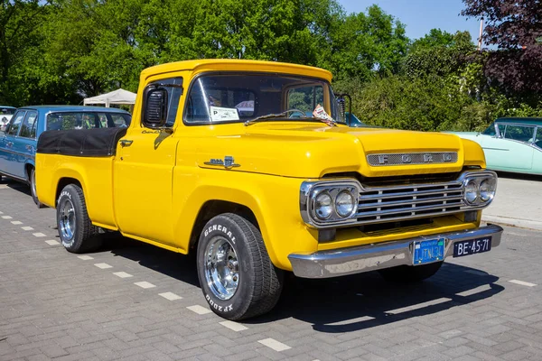 1959 Ford F100 Pick Truck Parking Lot Rosmalen Netherlands May — Stock Photo, Image