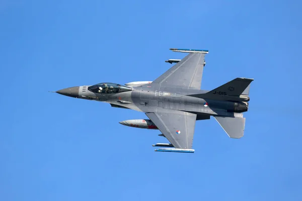 Kampfjet Der Royal Netherlands Air Force Flug Auf Dem Luftwaffenstützpunkt — Stockfoto