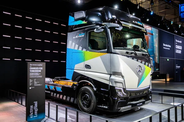 Mercedes Benz Trucks Eactros Longhaul Elektrische Heavy Duty Truck Het — Stockfoto