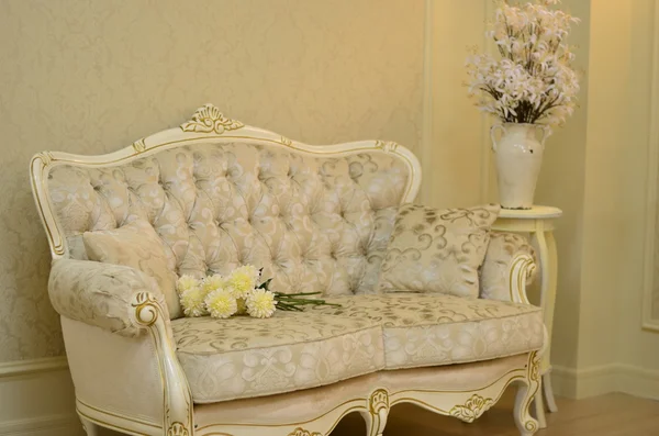 Vintage lüks oturma grubu çiçekler