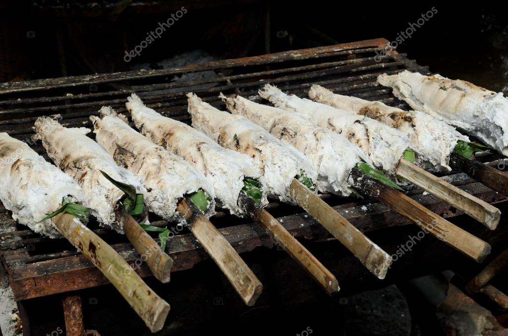 Salate Il Pesce Alla Griglia Snakehead Foto Stock Redhayabusa