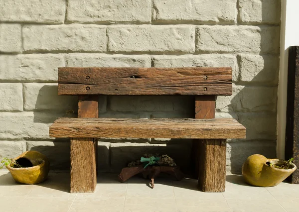 Wooden bench — Stock Photo, Image