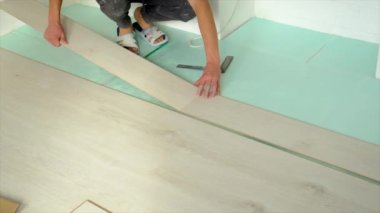 Üstat kaplamaları dizer. Seçici odak.